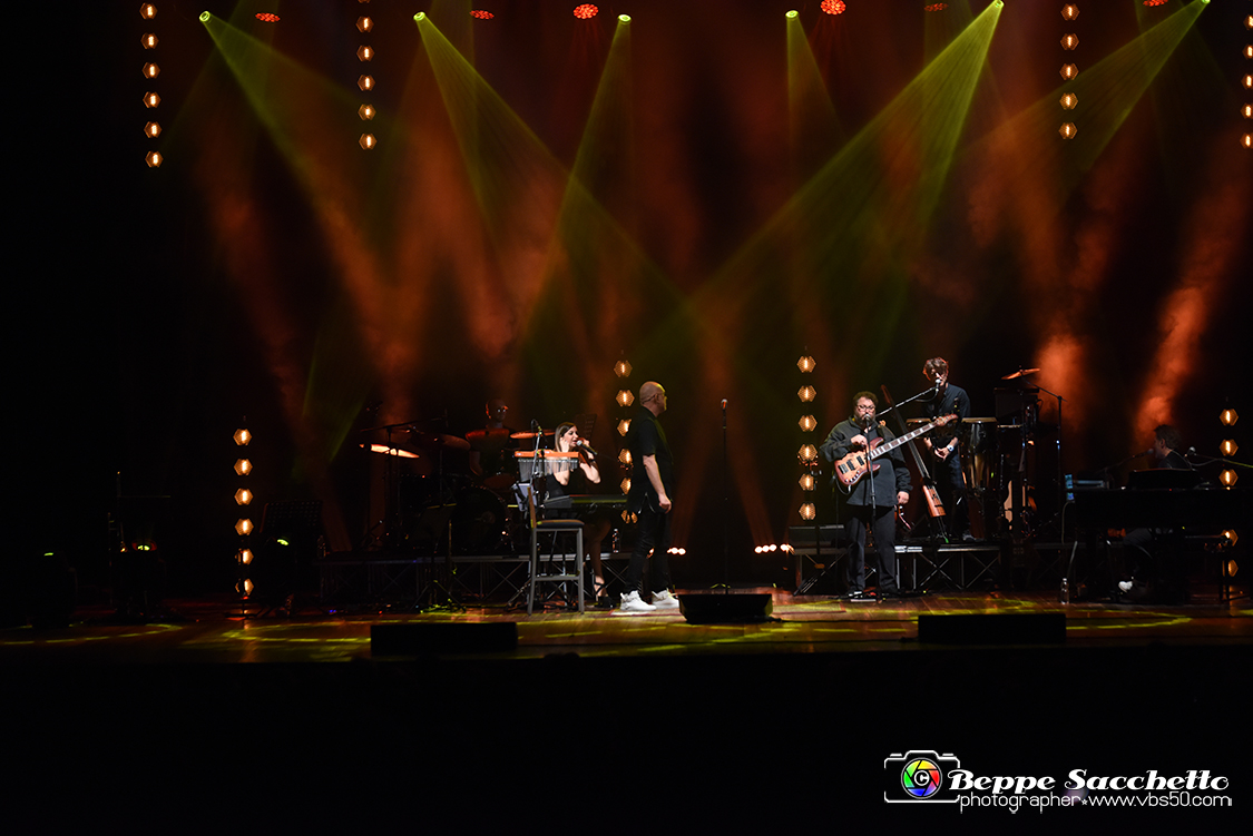 VBS_9235 - Concerto Mario Biondi - Romantic Tour 2022.jpg